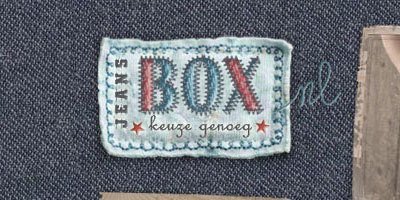 Jeans Box
